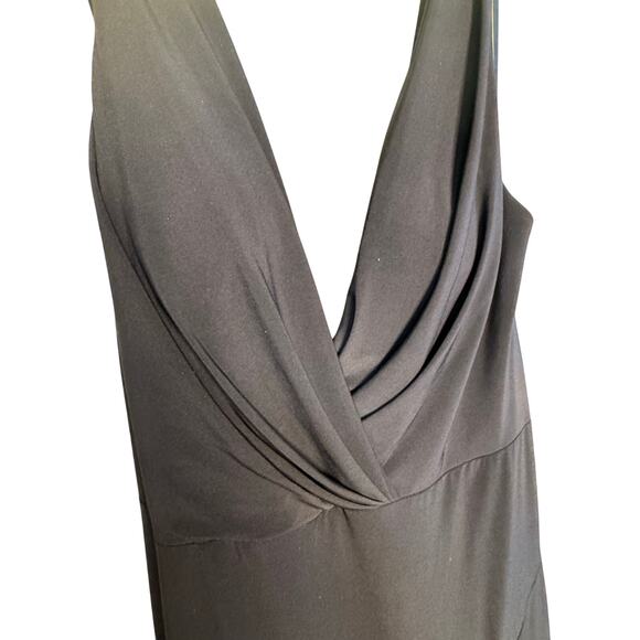 Mac Duggal NWT Sleeveless V-Neck Jersey Gown in Midnight Size 10 - Picture 5 of 8